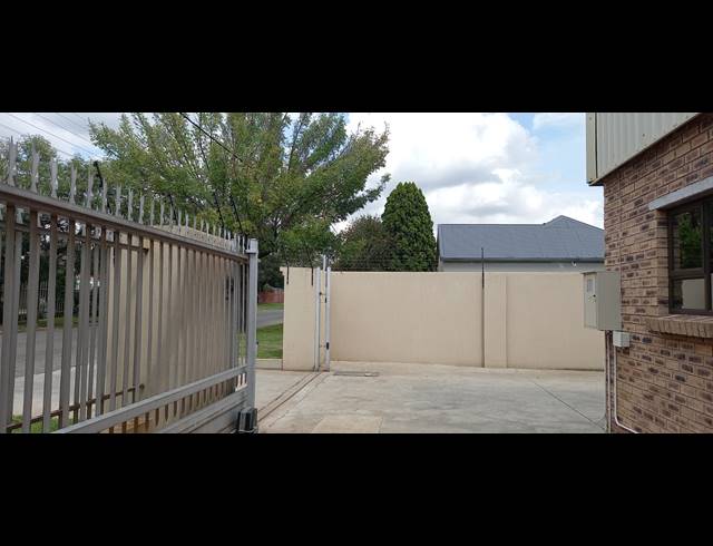400M² FACTORY FOR SALE IN BRAKPAN CENTRAL